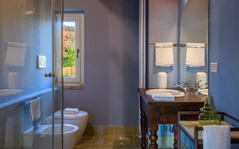 Dimora dei Sogni 7+1: Interieur Ontwerp, Muur, Meubilair, Badkamer, Loodgieterswerkinrichting, Flooring, Verdieping, Wastafel In De Badkamer, Verlichting, Plafond
