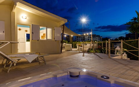 Casetta del Pescatore 4: Huis, Appartement, Hotel, Toevlucht, Stoel, Kamerplant, Zwembad, Villa