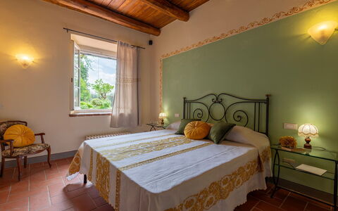 Sangiovese 14: Interieur Ontwerp, Meubilair, Plafond, Kamer, Flooring, Verdieping, Slaapkamer, Verlichting, Linens, Bed
