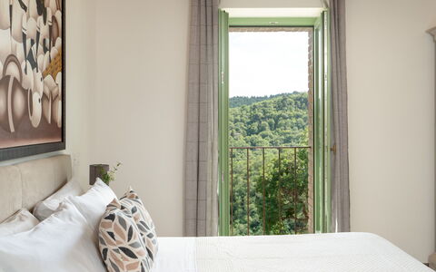 Cottage Dolcevista 4+2: Meubilair, Interieur Ontwerp, Muur, Slaapkamer, Bed, Hout, Linens, Bedding, Huis, Laken