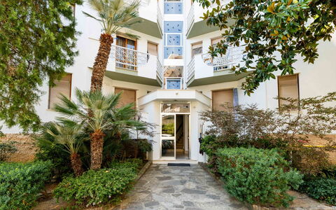 Margherita: Landgoed, Landscaping, Villa, Haag, Balkon