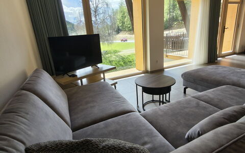 Ferienwohnung Schof: Flooring, Meubilair, Verdieping, Interieur Ontwerp, Huis, Appartement, Bankstel, Woonkamer, Beits