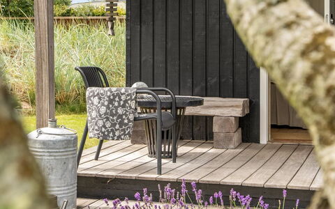Tian - 1Km from the Sea: Hout, Meubilair, Buitenmeubels, Tuin, Groundcover, Hardwood, Plank, Buitentafel, Bloempot