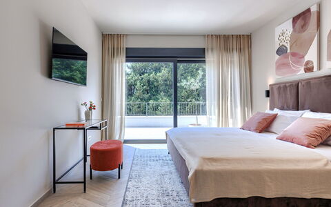Riata: Meubilair, Interieur Ontwerp, Bed, Flooring, Slaapkamer, Verdieping, Hout, Plafond, Textiel, Kamer