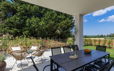 Riata: Meubilair, Stoel, Tafel, Buitenmeubels, Keuken En Eettafel, Buitentafel, Land Lot, Tuin, Schaduw, Koffietafel