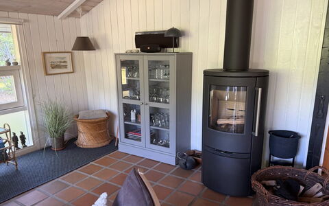 Florida - from the Sea: Meubilair, Hout, Flooring, Verdieping, Tafel, Beits, Houten Vloer, Hardwood, Stoel, Woonkamer