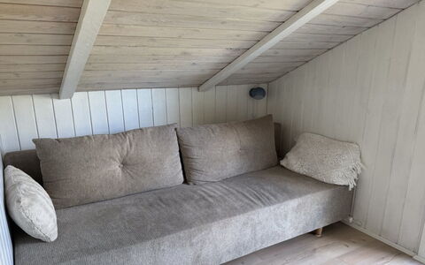 Florida - from the Sea: Hout, Flooring, Meubilair, Verdieping, Interieur Ontwerp, Houten Vloer, Kamer, Appartement, Kussen, Hardwood