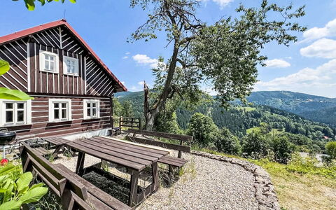 Wellness Retreat Labská: Hout, Huis, Landschap, Verblijf, Huis, Landelijk Gebied, Veranda, Helling, Boerderij