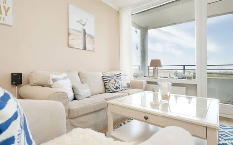 Meeresblick Ankerplatz 84: Meubilair, Interieur Ontwerp, Verdieping, Appartement, Flooring, Woonkamer, Kamer, Huis, Bankstel, Plafond