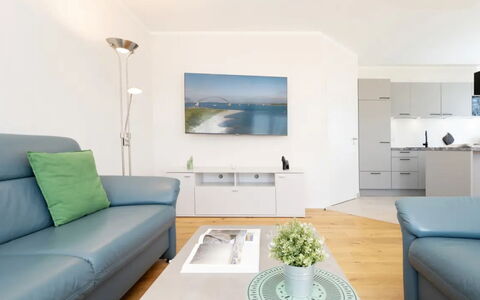 Reiterhof Rickert Glücksklee: Meubilair, Interieur Ontwerp, Bankstel, Flooring, Verdieping, Woonkamer, Plafond, Kamer, Tafel