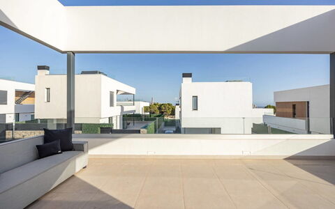 Villa Esencia: Architectuur, Woongebied, Stedelijk Ontwerp, Verdieping, Huis, Samengesteld Materiaal, Balkon, Appartement, Schaduw, Beton
