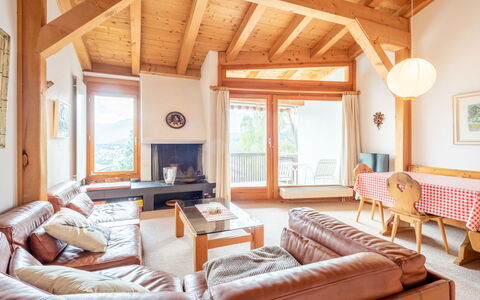 Casa Pleun: Hout, Interieur Ontwerp, Plafond, Meubilair, Flooring, Kamer, Huis, Verdieping, Woonkamer, Hardwood