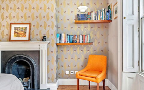 Palace Gate, Hampton Court: Interieur Ontwerp, Meubilair, Geel, Flooring, Verdieping, Huis, Kamer, Beits, Woonkamer, Houten Vloer