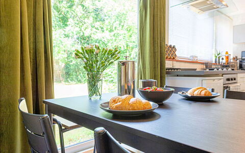 Hollybush Studio: Meubilair, Interieur Ontwerp, Hout, Countertop, Tafel, Tableware, Verlichting, Huis, Keuken, Keuken En Eettafel
