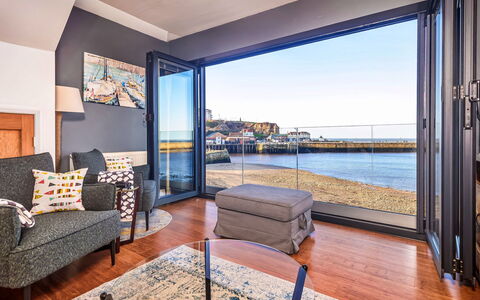 No.3 Sandside: Zee, Kust En Oceanic Landvormen, Kust, Oceaan, Balkon, Geluid, Strand, Hotel, Baai