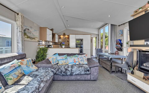 Osprey Court 1: Huis, Bankstel, Woonkamer, Slaapbank, Hotel