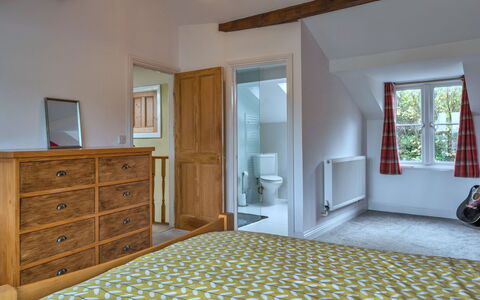 High Cross House: Meubilair, Interieur Ontwerp, Bed, Flooring, Muur, Slaapkamer, Verdieping, Hout, Kamer, Plafond