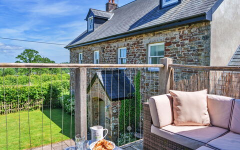 Little Norley: Huis, Verblijf, Landgoed, Boerderij, Villa, Werf, Eco Hotel, Hek, Veranda, Backyard