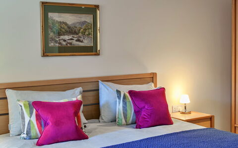 Little Norley: Meubilair, Interieur Ontwerp, Hout, Flooring, Bed, Verdieping, Kamer, Slaapkamer, Linens, Textiel