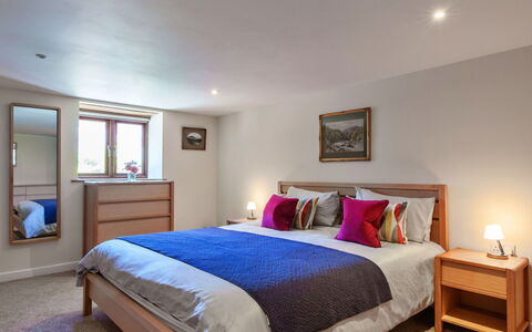 Little Norley: Bed, Meubilair, Interieur Ontwerp, Slaapkamer, Flooring, Bedding, Laken, Verdieping, Hout, Kamer