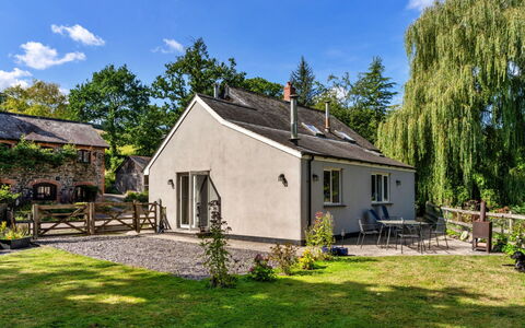 Marsh Cottage: Huis, Verblijf, Struik, Huis, Dak, Landelijk Gebied, Landgoed, Boerderij, Tuin