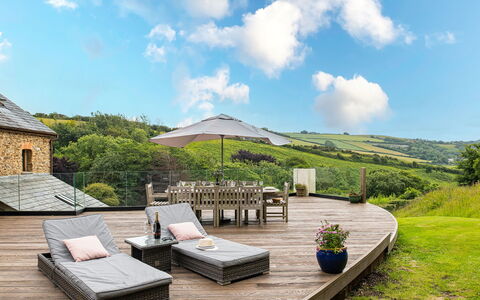 Coulscott Old Barn: Meubilair, Houten Vloer, Buitenmeubels, Land Lot, Tuin, Dek, Eco Hotel, Hardwood, Patio, Toevlucht