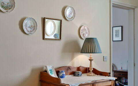 Westward Ho 604: Interieur Ontwerp, Fotolijst, Kamer, Verf, Beits, Gieten, Hardwood, Porselein, Lade, Lamp