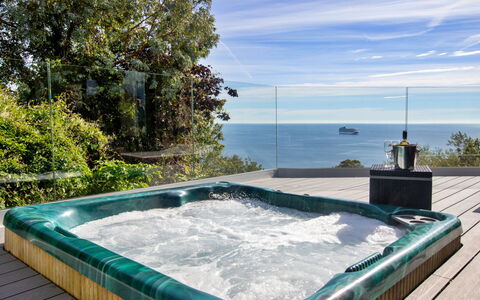 Cliff Lodge: Water, Bad, Loodgieterswerkinrichting, Zwembad, Jacuzzi, Vrije Tijd, Toevlucht, Zee, Eco Hotel
