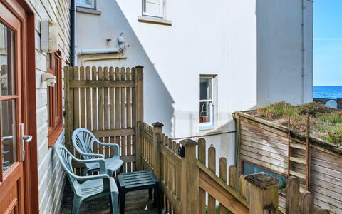The Wash House, Kingsand: Hout, Zee, Oceaan, Balkon, Kust, Hek, Plank, Hardwood, Leuning, Dek