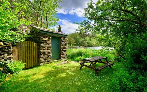 Tafarn Trip: Natuur, Hout, Vegetation, Natuurlijk Landschap, Struik, Plantengemeenschap, Tuin, Landelijk Gebied, Groundcover, De Lente