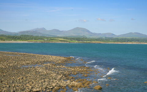 Ty Glan Y Mor: Blauw, Water, Watervoorraden, Zwemwater, Wolk, Kust, Kust En Oceanic Landvormen, Bank, Kust, Zee