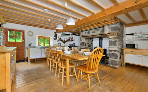 Gladstone: Hout, Meubilair, Plafond, Flooring, Interieur Ontwerp, Keuken, Keuken En Eettafel, Hardwood, Kamer, Countertop