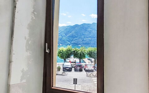 La Finestra sul Lago: Tableware, Serveware, Kop, Koffiekop, Drinkware, Theepot, Voedsel, Dishware, Theekopje, Porselein