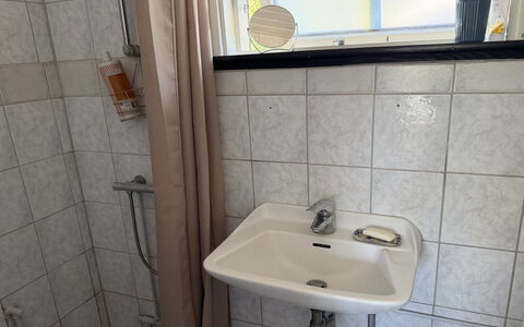 Andrina - 490M from the Sea: Tableware, Serveware, Kop, Koffiekop, Drinkware, Theepot, Voedsel, Dishware, Theekopje, Porselein