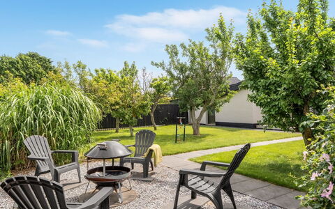Soleil - 1.5Km from the Sea: Meubilair, Gras, Buitenmeubels, Stoel, Struik, Landschap, Tuin, Land Lot, Buitentafel