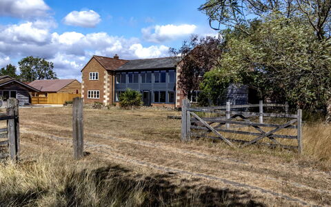 The Cottages Collection at Rusty Lane Farm: Huis, Huis, Landelijk Gebied, Dak, Landschap, Plain, Grasland, Verblijf, Land Lot, Menselijke Nederzetting