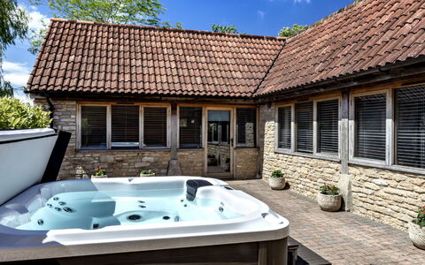 The Cottages Collection at Rusty Lane Farm: Bad, Zwembad, Werf, Toevlucht, Kamerplant, Jacuzzi, Outdoor Structuur, Buitenmeubels, Eco Hotel