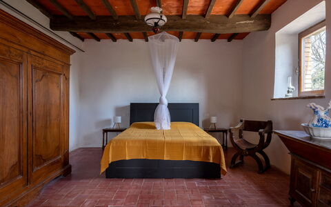 Casa Amelia, Pool, Casole Elsa, Monti: Meubilair, Interieur Ontwerp, Flooring, Bed, Slaapkamer, Muur, Verdieping, Hout, Plafond, Kamer