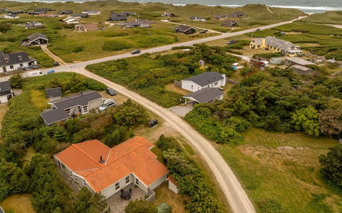 Jale - 300M from the Sea: Dak, Huis, Huis, Landschap, Land Lot, Plain, Landelijk Gebied, Vogelperspectief, Luchtfotografie, Landgoed
