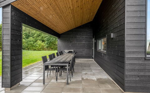 Filippine - 800M from the Sea: Meubilair, Buitenmeubels, Stoel, Tafel, Buitentafel, Patio, Tuin, Keuken En Eettafel, Schaduw, Koffietafel