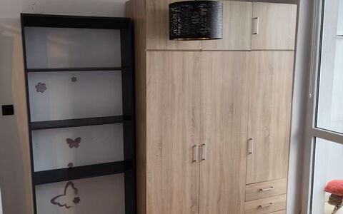Elizabeth: Meubilair, Interieur Ontwerp, Muur, Slaapkamer, Verdieping, Hout, Flooring, Bed, Kamer, Verlichting