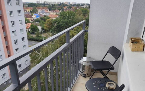 Elizabeth: Gebouw, Woongebied, Appartement, Buurt, Condominium, Architectuur, Stedelijk Ontwerp, Balkon, Huis
