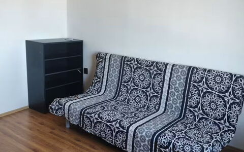 Elizabeth: Flooring, Verdieping, Houten Vloer, Interieur Ontwerp, Meubilair, Laminaatvloer, Kamer, Hardwood, Woonkamer