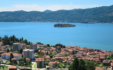 Verbania 695: Zwemwater, Bergachtig Landvormen, Heuvel, Kust En Oceanic Landvormen, Woongebied, Kust, Horizon, Landschap, Berg, Bank