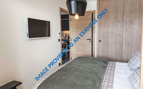 Le Caprice Blanc: Meubilair, Bed, Interieur Ontwerp, Slaapkamer, Flooring, Verdieping, Hout, Bedding, Kamer, Plafond