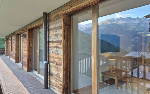 Les Rahâs A5: Hout, Hardwood, Plank, Beits, Houten Vloer, Plafond, Multiplex, Veranda, Natuurlijk Materiaal, Timmerhout