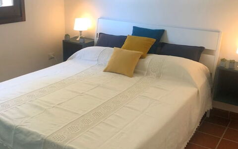 Villa Ulivi: Meubilair, Hout, Flooring, Interieur Ontwerp, Verdieping, Stoel, Tafel, Huis, Buitenmeubels, Plafond