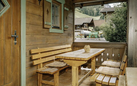 Zirbenhütte: Zwembad, Boerderij, Landgoed, Villa, Toevlucht, Hacienda, Eco Hotel, Backyard
