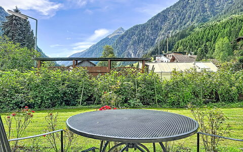 Jana: Zwembad, Boerderij, Landgoed, Villa, Toevlucht, Hacienda, Eco Hotel, Backyard