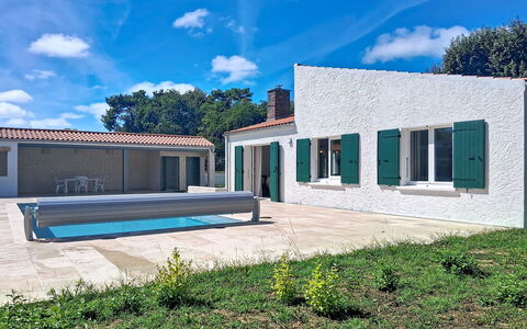 Les Salines: Zwembad, Boerderij, Landgoed, Villa, Toevlucht, Hacienda, Eco Hotel, Backyard